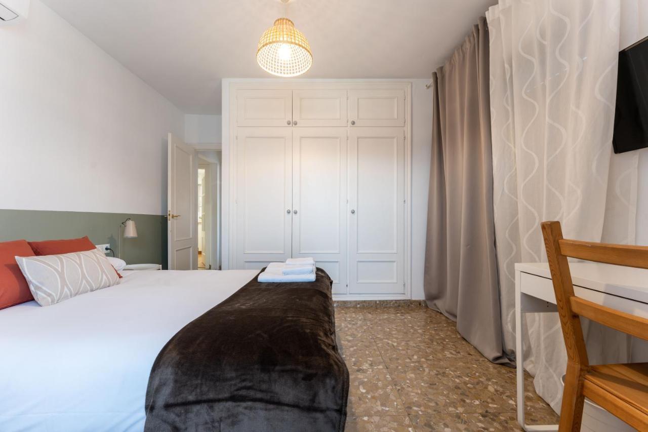 Claveles Apartment By Bossh! Apartments Malaga Exterior photo